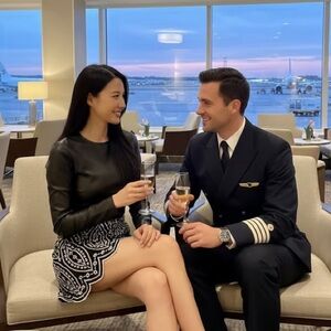 Black and white mini skirt with lace trim #miniskirt Loft 4P